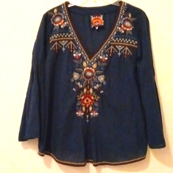 Johnny Was Tops - Johnny was cotton embroidered top